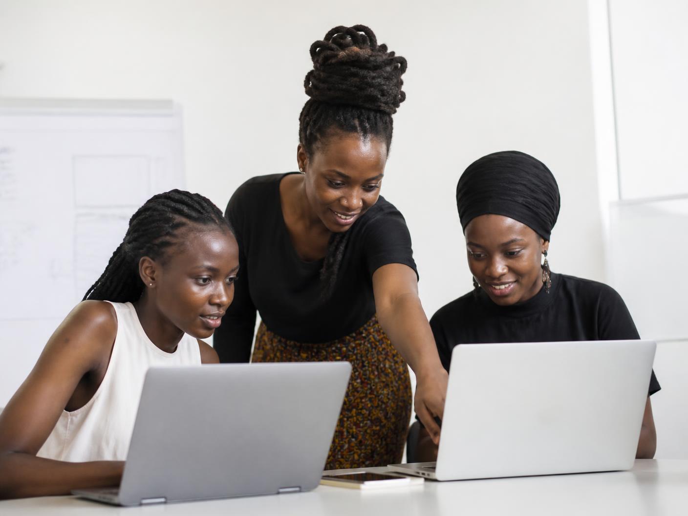 Participants working together during a mentorship session
